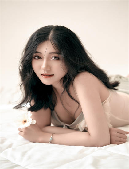 欧美亚洲中文国产综合_中日免费观看高清电视剧_拍拍拍无挡免费视频